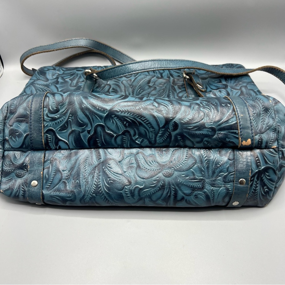 Patricia Nash Teal Tooled Leather Tote - Picture 8 of 12